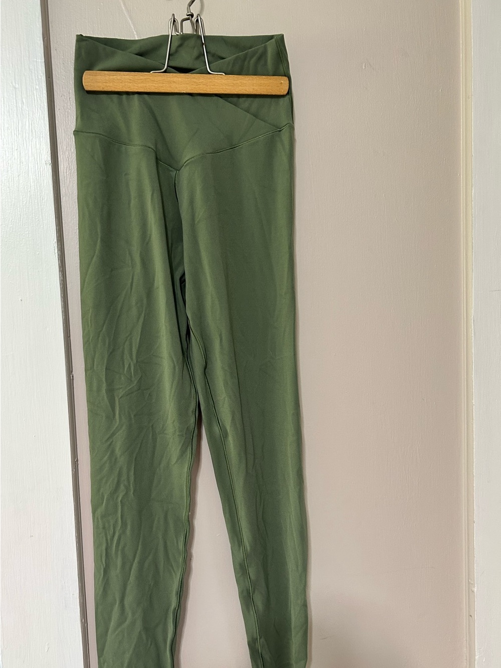 aerie Olive Green High-Rise Leggings